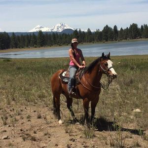 Meet your Posher, Alisha